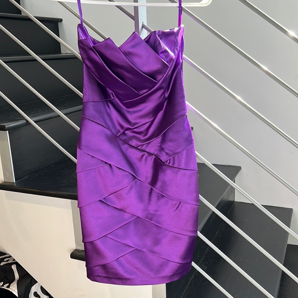 Cache formal short dress